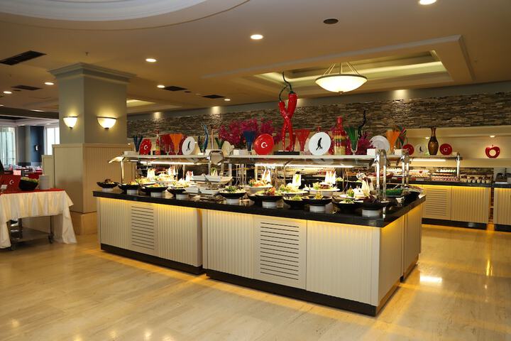 Dining 46 of 57