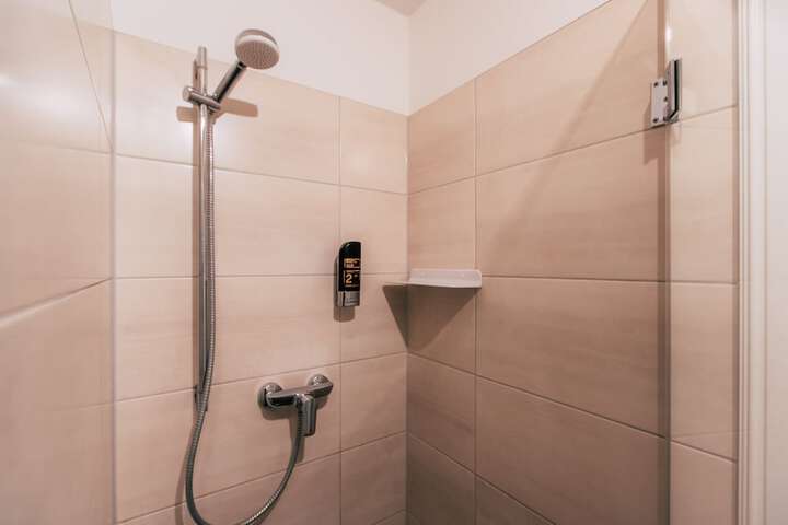 Room 260 of 289