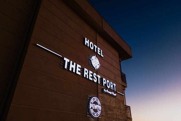 Hotel 60 of 62