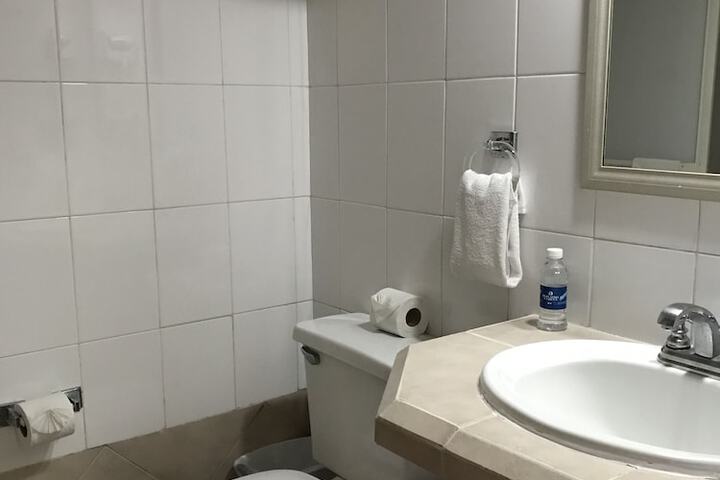 Room 18 of 46