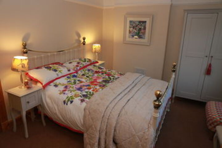 Room 8 of 14