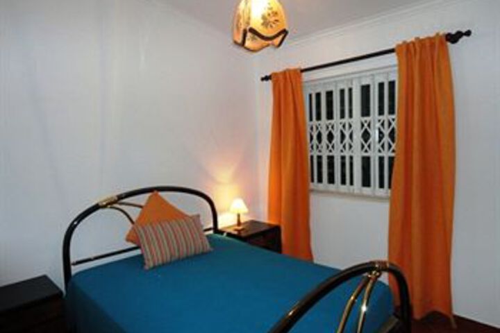 Room 15 of 30