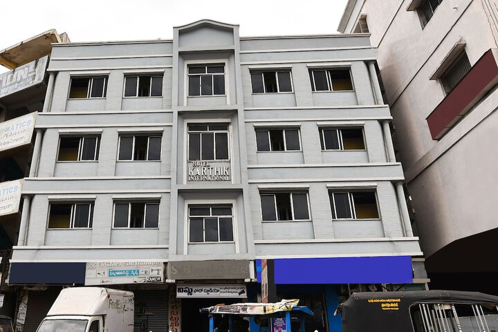 Karthik International by OYO Rooms