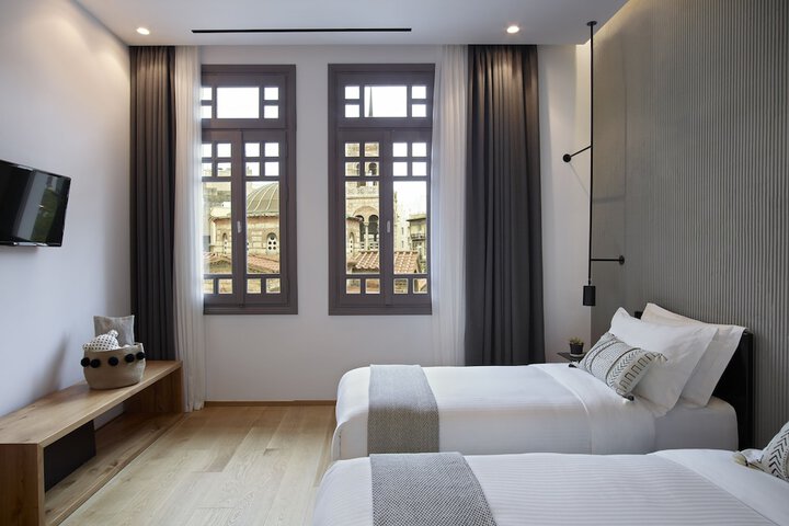 Room 21 of 71