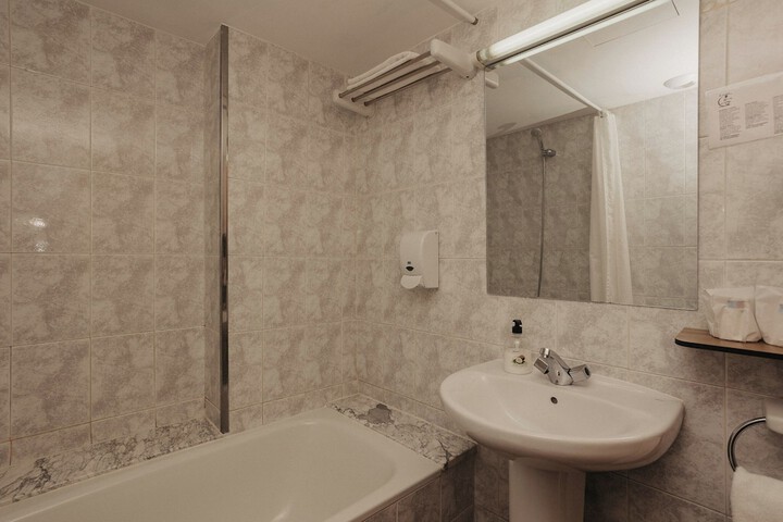 Clean Restrooms