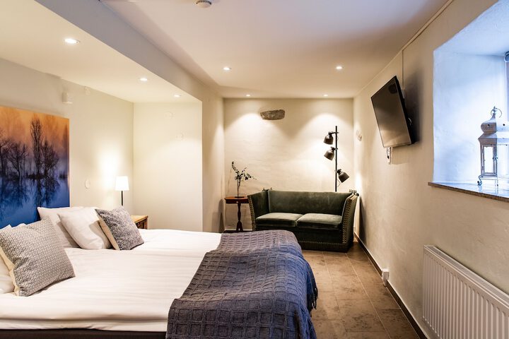Room 15 of 82