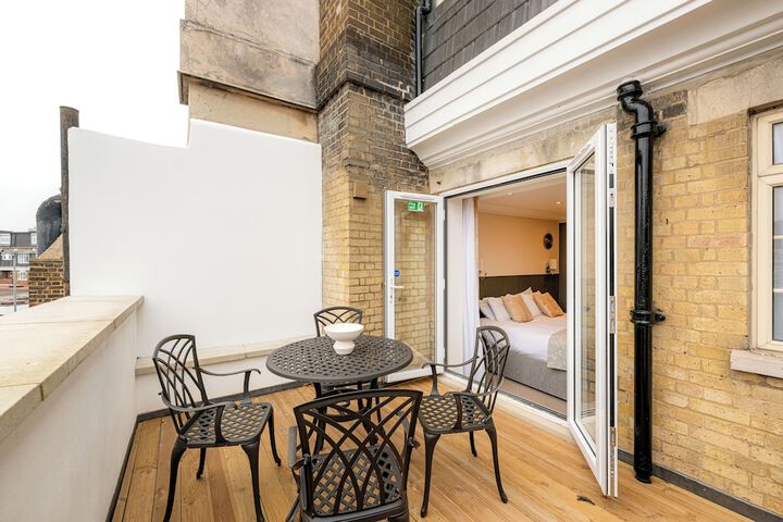 Terrace/Patio 81 of 121