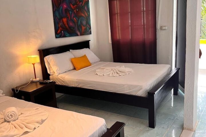 Room 12 of 31