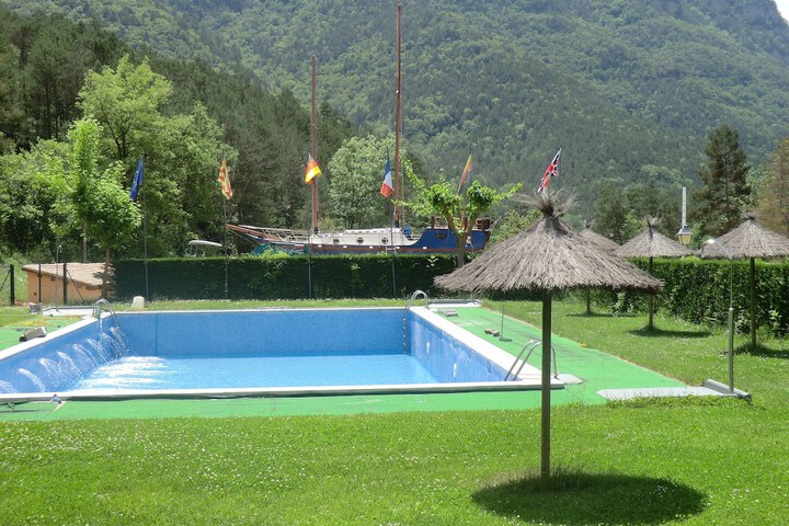 Pool Hotel