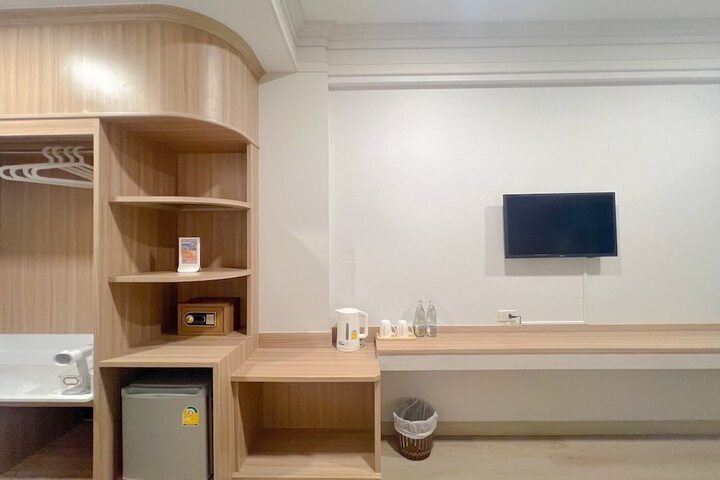 Room 19 of 56