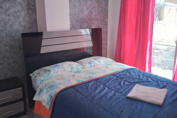 Room 5 of 10
