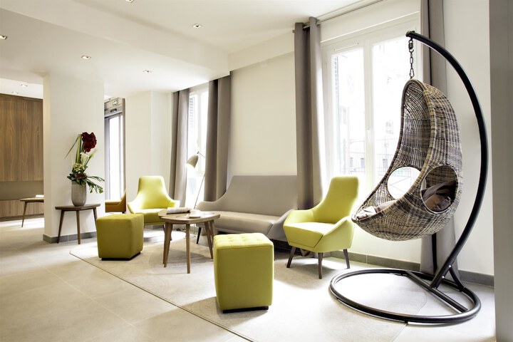 Lobby Photos
