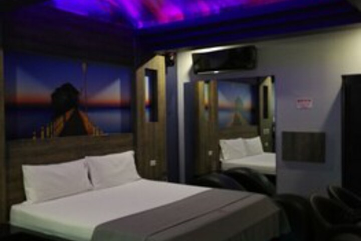 Room 41 of 78