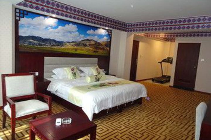 Room 15 of 37