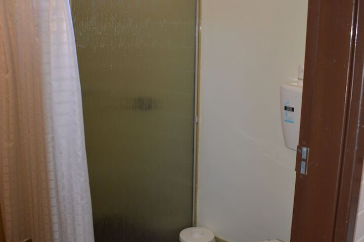 Room 49 of 83