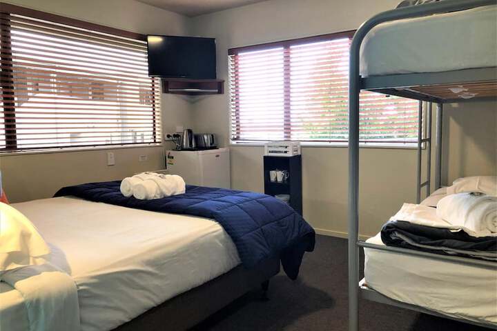 Room 11 of 55