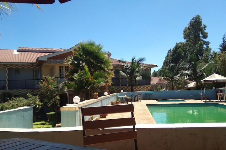 Pool 5 of 43