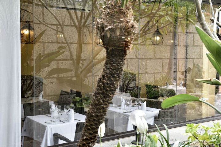 Dining Photos