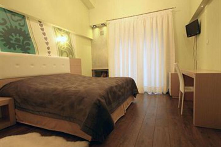 Room 7 of 29