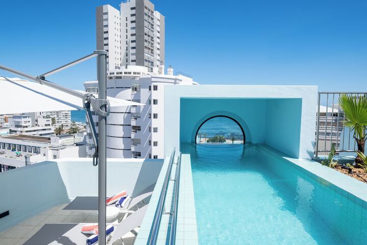 Pool 81 of 104