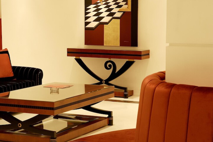 Hotel Lobby