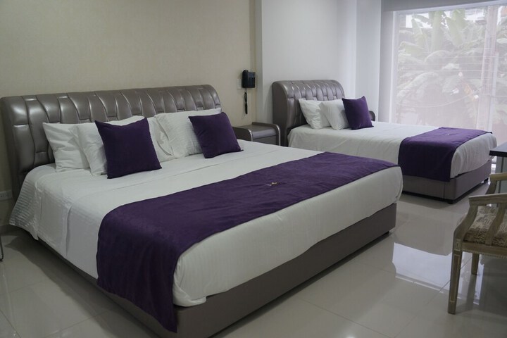 Room 5 of 42
