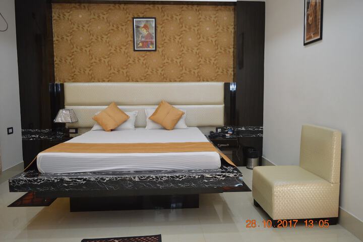 Room 4 of 21