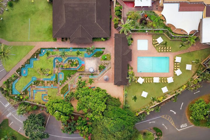 Pool Hotel