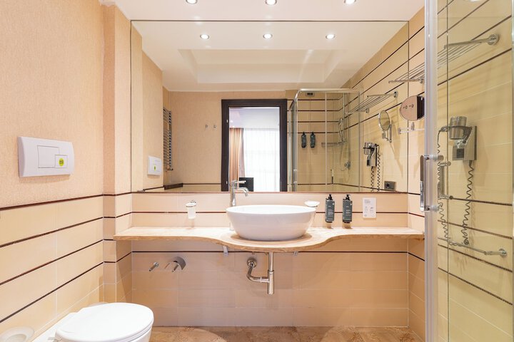 Bath Interior