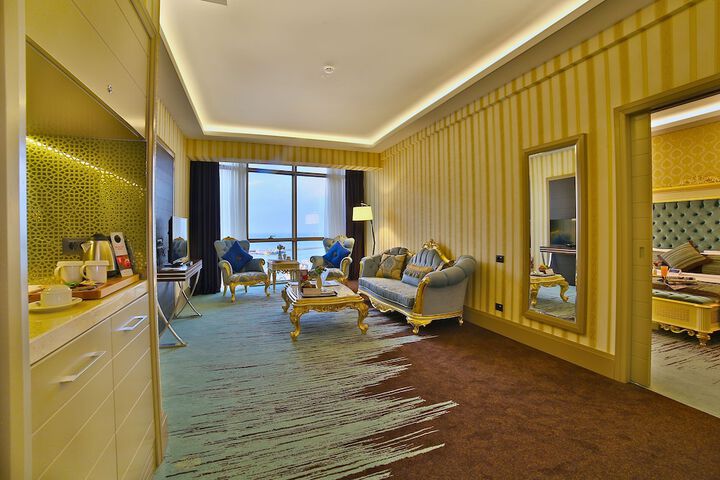 Room 19 of 50