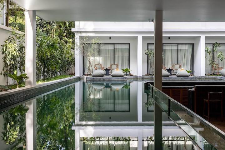 Pool 133 of 219
