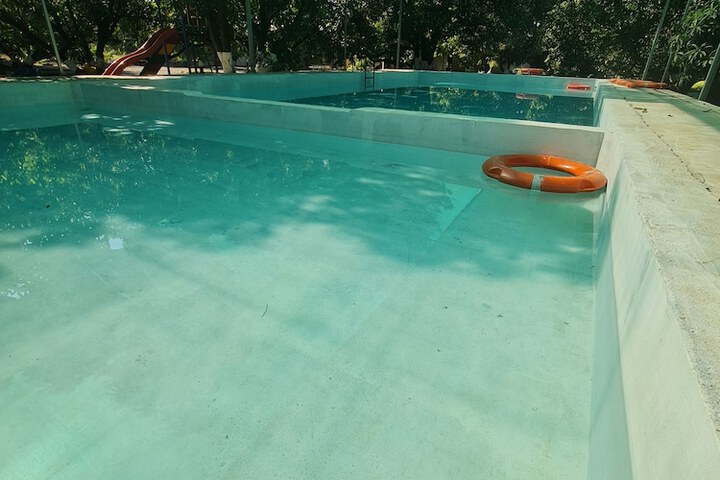 Pool 28 of 52