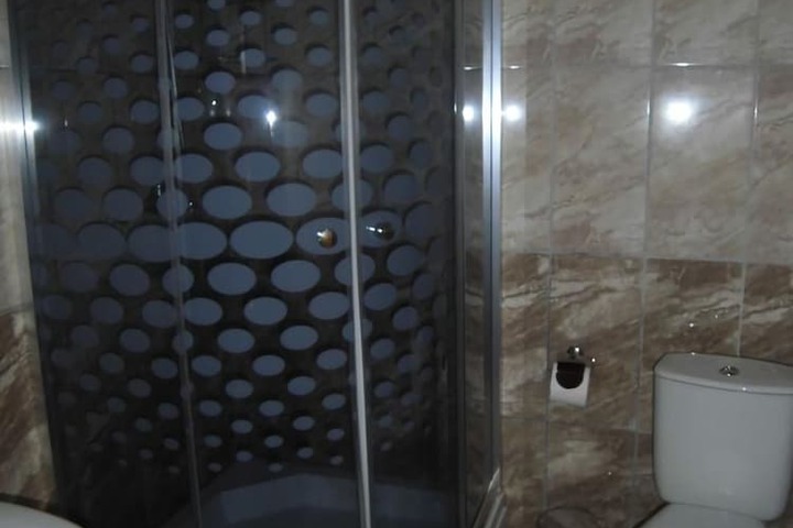 Room 16 of 24