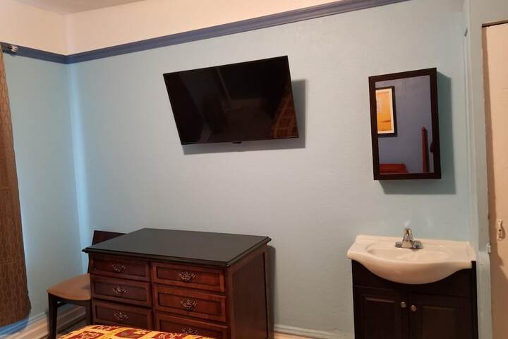 Room 45 of 129