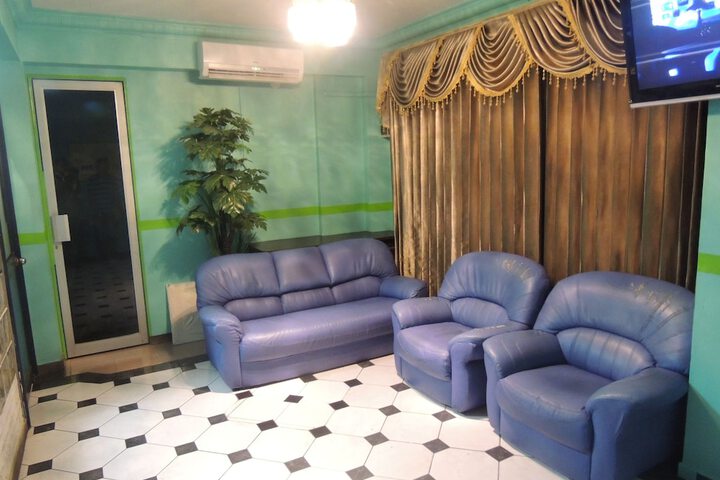 Guest Lobby