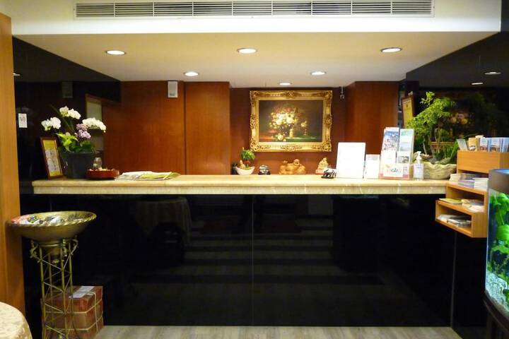 Hotel Interior 3 of 32