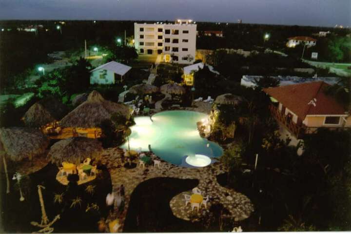 Hotel with Pool
