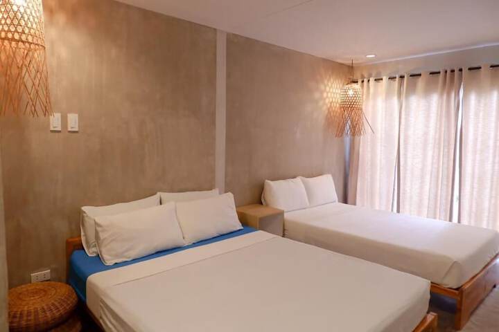 Room 10 of 38