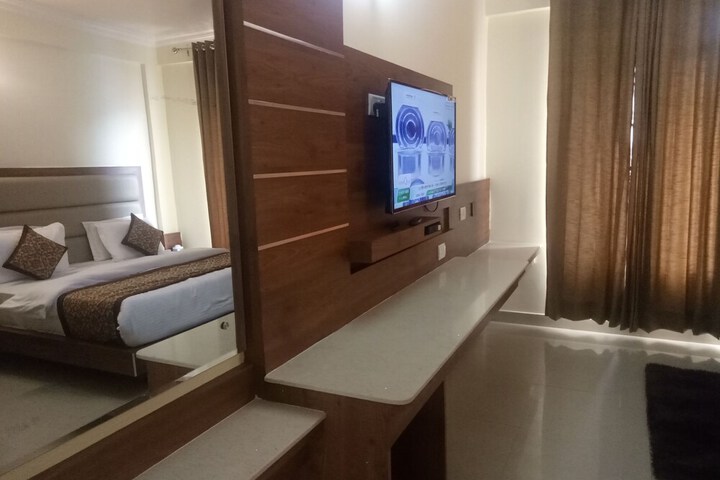 Room 41 of 61