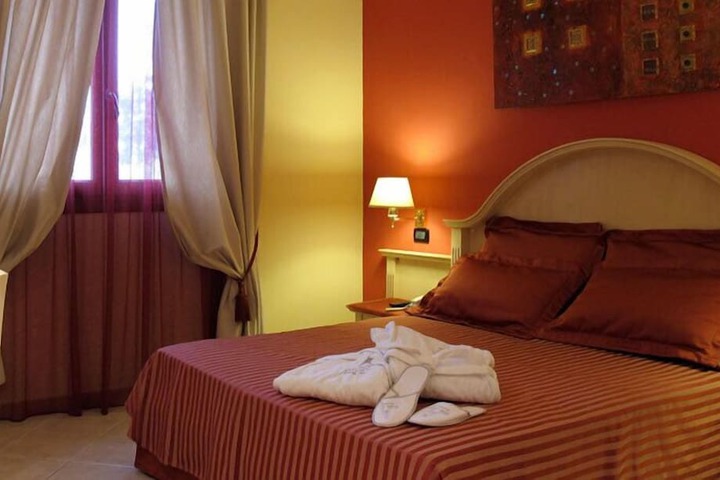 Room 20 of 53