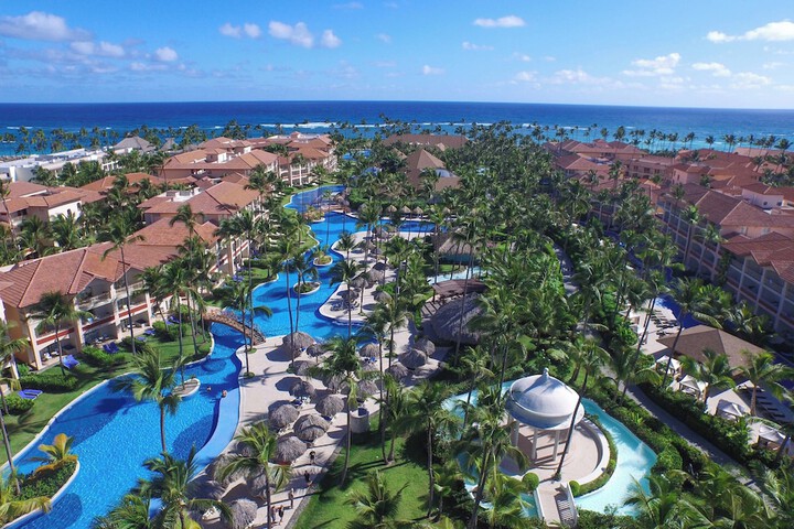 Hotel View 266 of 276