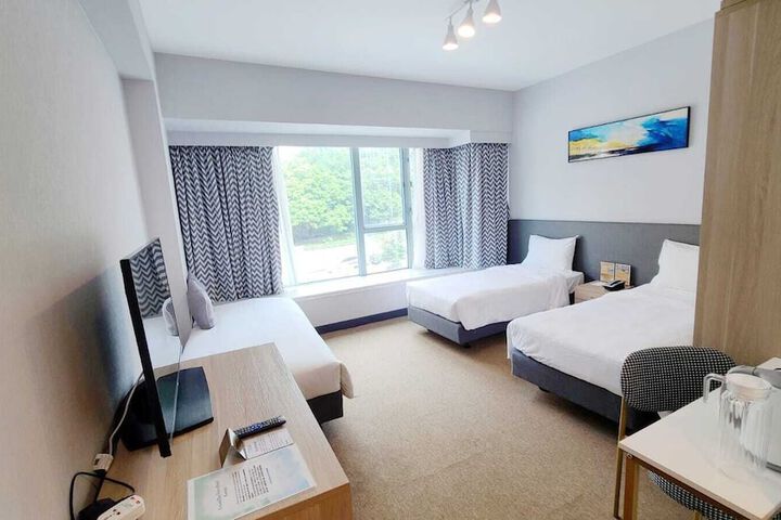 Room 31 of 50