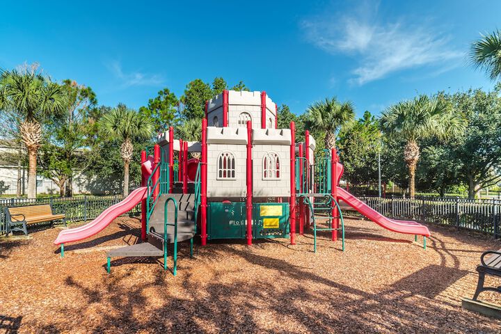 Villa 7745 Teascone Blvd Windsor Hills in Four Corners, FL