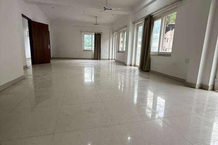 Ballroom/Hall 53 of 69