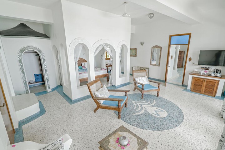 Room 10 of 95