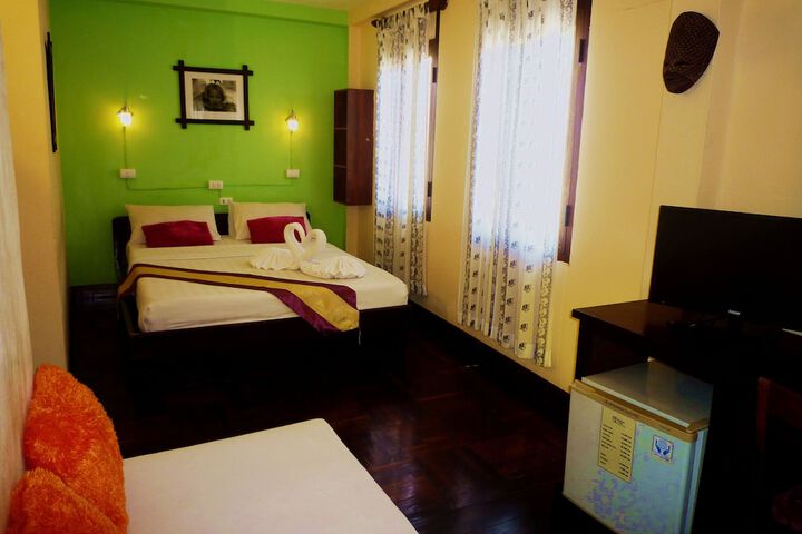 Room 13 of 53