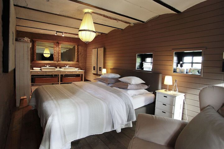 Room 6 of 41