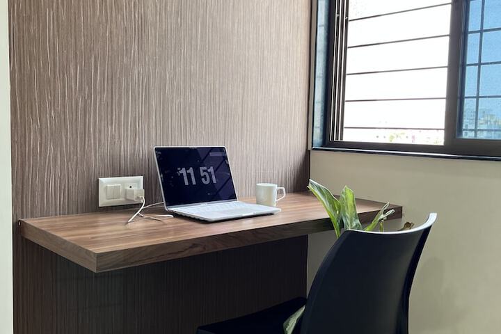 Room 20 of 38