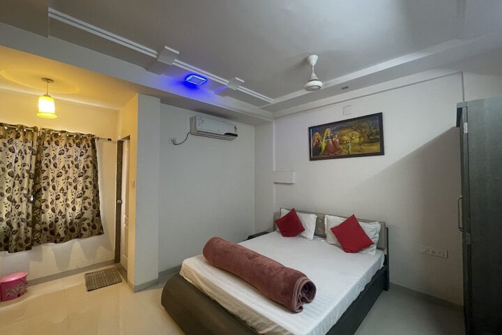 Room 18 of 24