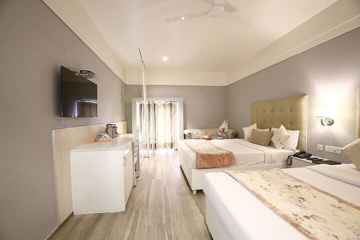 Room 18 of 51
